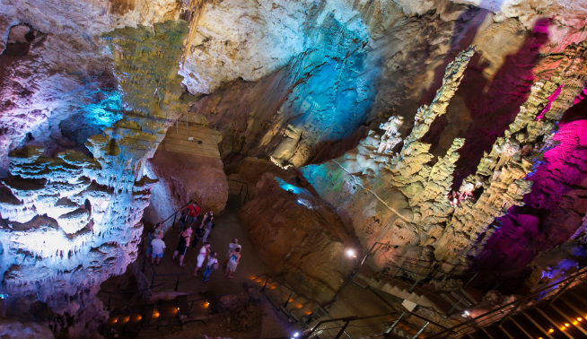 Пещера Канелобри